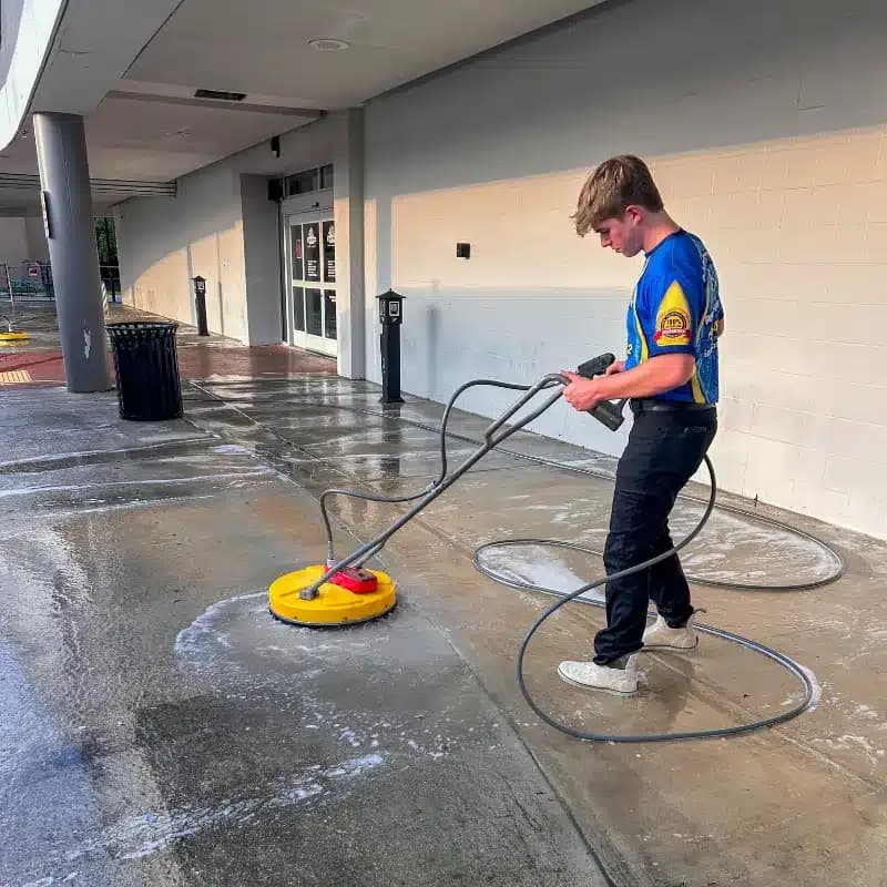 Commercial Pressure Washing in Bellaire